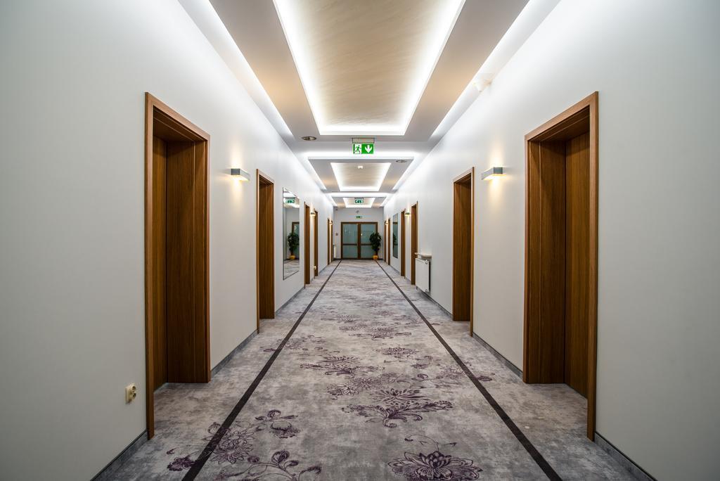 Hotel Polonia ビャワ・ボドラスカ エクステリア 写真